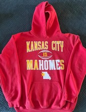 Kansas City Chiefs sweatshirt, boys size large