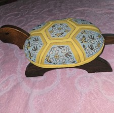 VTG 1977 Handmade CHILDS Wooden  TURTLE FOOT STOOL Padded Foot Rest 8.5" X 20" W