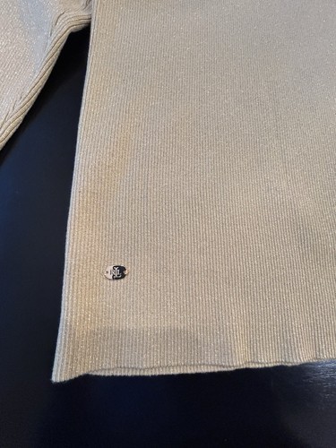 Lauren Ralph Lauren Gold Sparkle Turtleneck Sweater Metal Front Logo Fits Medium - Picture 9 of 10