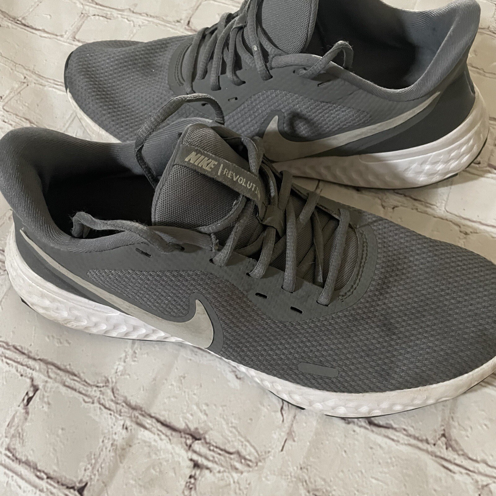 Nike Men's Revolution 5 Running Shoes Cool Grey Size … Gem