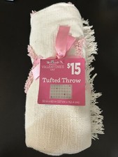 Valentines Day Tufted Throw Blanket