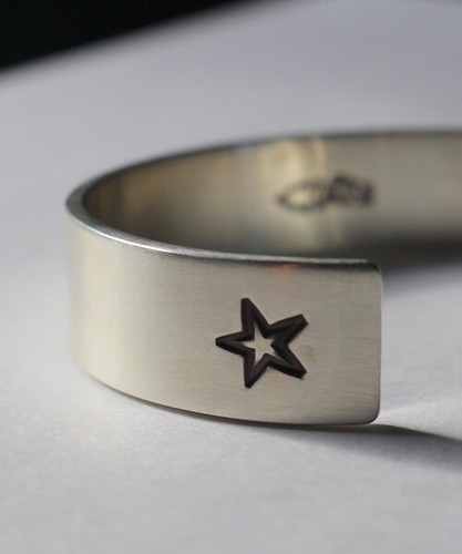 NAVAJO INDIAN JEWELRY Silver bangle STANLEY PARKER fridge limited model - Picture 4 of 11