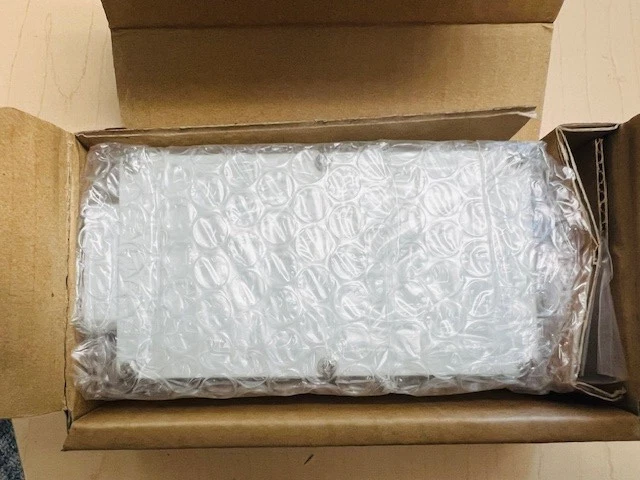 Novo US Monolithics Ku-Band PLL LNB, 10.95-11.7GHz, F-type - Parte #CL0006586-01 - Imagem 3 de 3