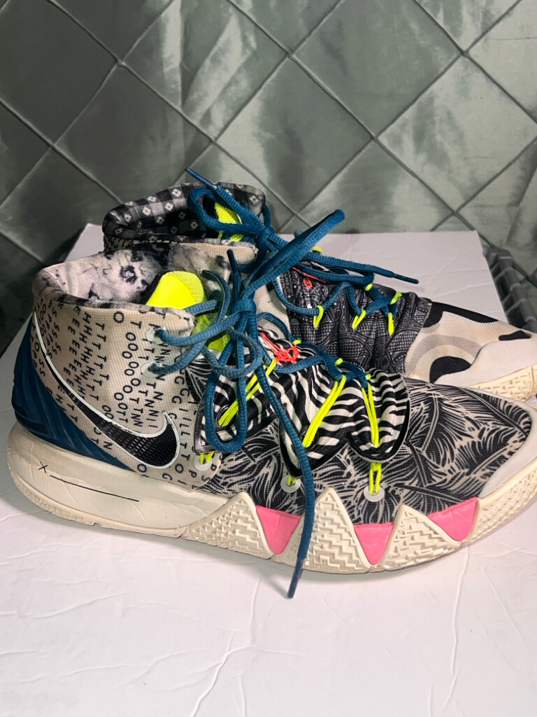 Size 9.5 - Nike Kybrid S2 What The Neon for sale online | eBay display picture 3