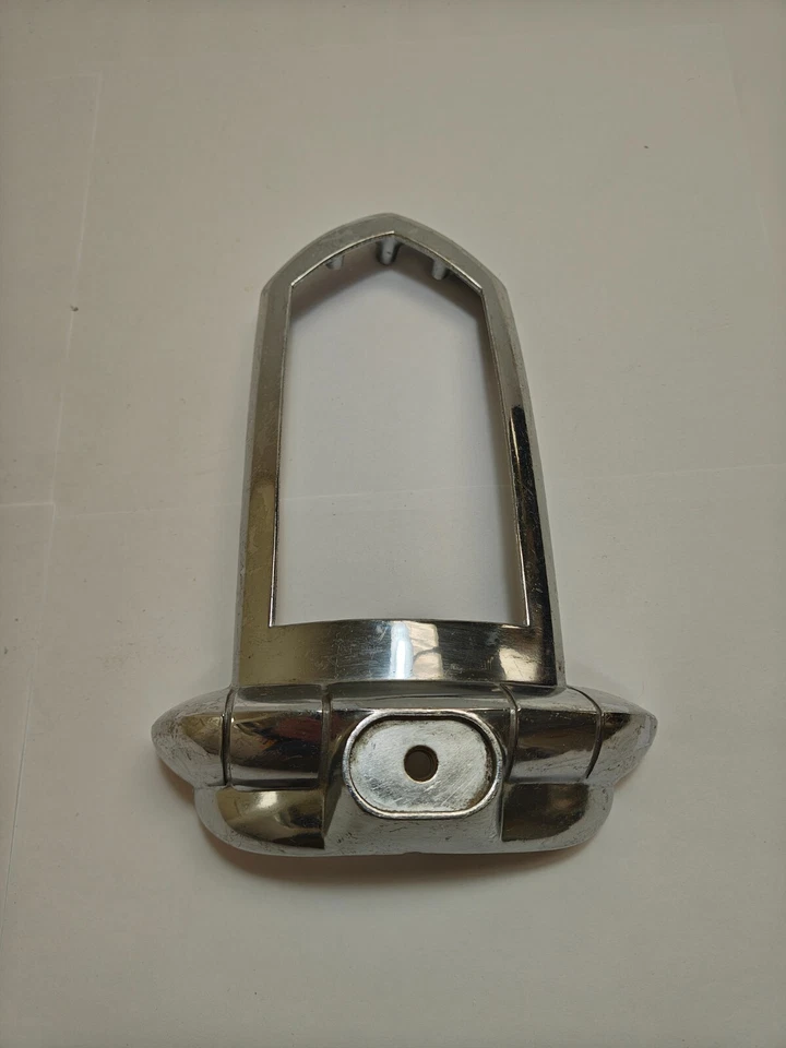 Dodge Meadowbrook 1950 luz trasera izquierda personalizada lámpara bisel cromado 1343180 nuevo en stock Foto 3 de 4