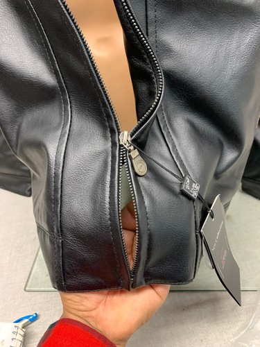 Chaqueta de cuero R Rosso negra y dorada cuello de piel negra cremallera XL CREMALLERA DAÑADA - Imagen 11 de 16