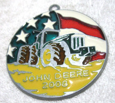 2008 JOHN DEERE TRACTOR STAINDED GLASS CHRISTMAS ORNAMENT JD COLLECTIBLE