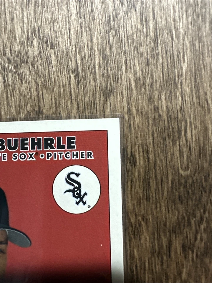 2000 Fleer Tradition Update Mark Buehrle #U17 Rookie RC Chicago White Sox - Image 4 of 4