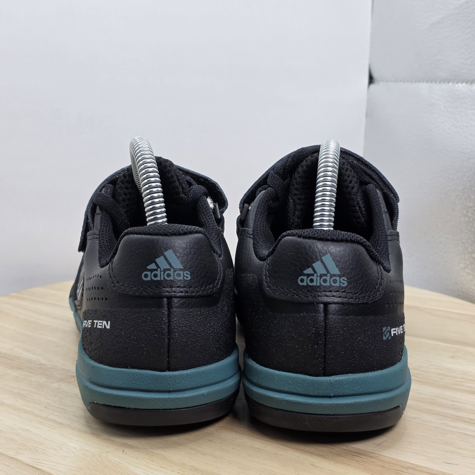 Women's Size 7 - adidas Five Ten Hellcat SPD Clipless Mountain Bike Shoes NEW thumbnail 6