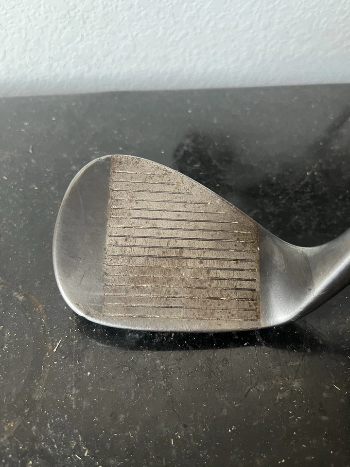 Cleveland Tour Action Reg 588 Wedge - Image 2 of 4