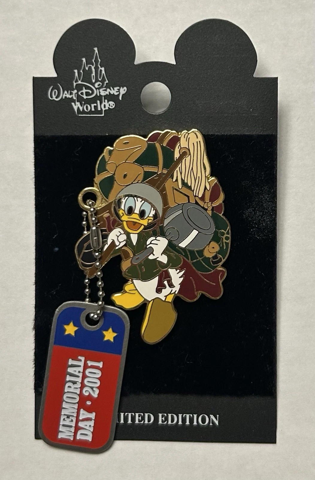 Disney World - Donald Duck - Memorial Day 2001 - LE3500 Dog Tag Dangle Pin CARD