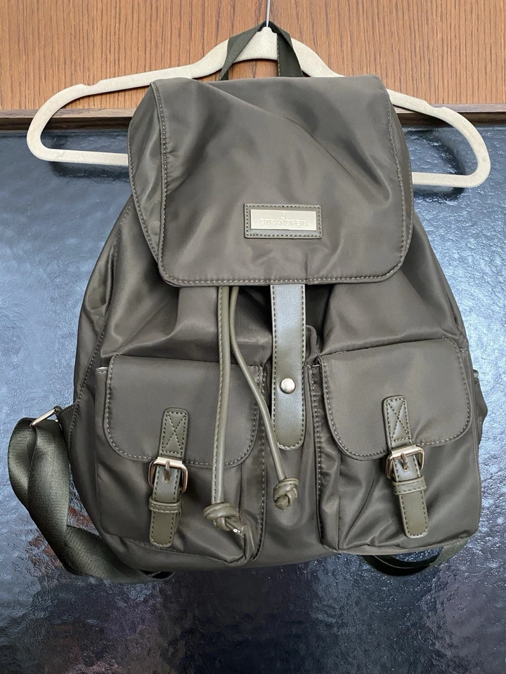 STRANDFEIN Rucksack Oliv - Beachte Beschreibung und Fotos!