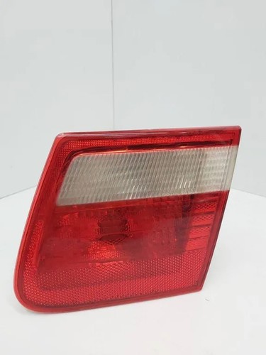 BMW 3 Touring E46 Rücklicht hinten links 020032 8374810 2.00 Petrol 34320913