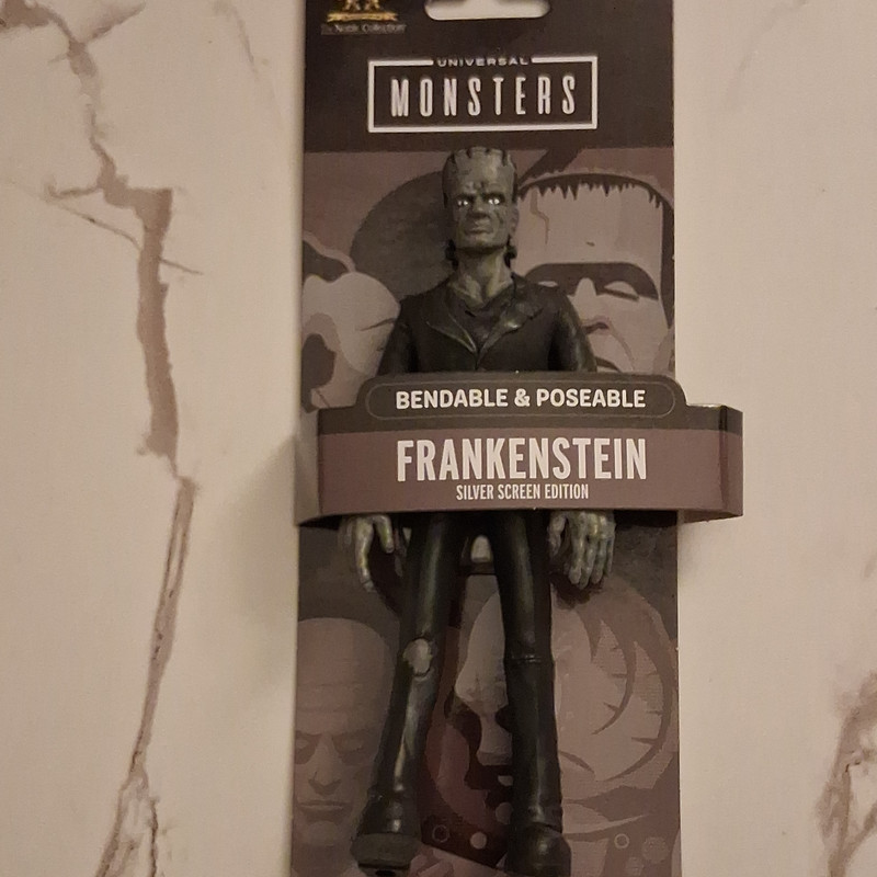 BendyFigs Universal Monsters Frankenstein Silver Screen Edition Bendable Figure