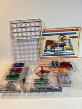 ELENCO Snap Circuits Jr. SC-100 Electronics Discovery Kit - Incomplete