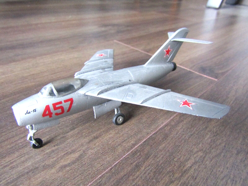 LAVOCHKIN LA-15 "USSR VVS" A-MODEL NICE BUILT 1/72