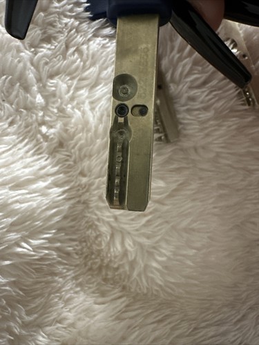Mul-T-Lock MTL600 Interactive+ Keyway With 5 Keys - Picture 8 of 9