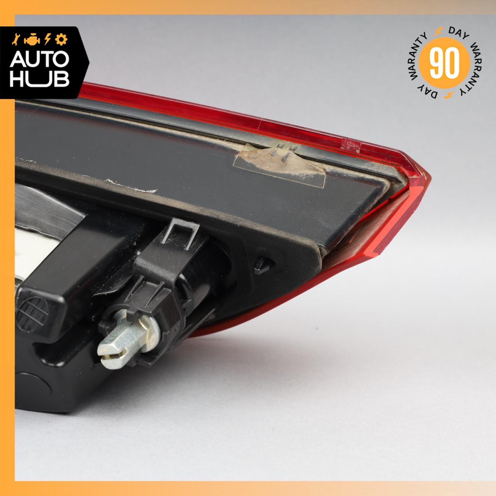 14-20 Maserati Quattroporte S Q4 M156 Right Side Inner Tail Light Lamp OEM 50k