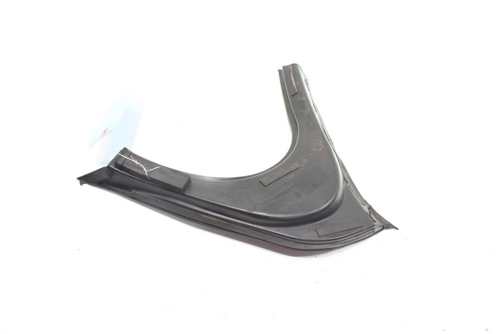 2014 - 2020 MASERATI GHIBLI TRUNK REAR LEFT SIDE CORNER WEATHERSTRIP SEAL OEM