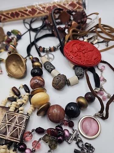 Vintage Boho Eclectic Jewelry Lot Tribal Glass Bead Wearable Earth Tone Hippy - Picture 22 of 22