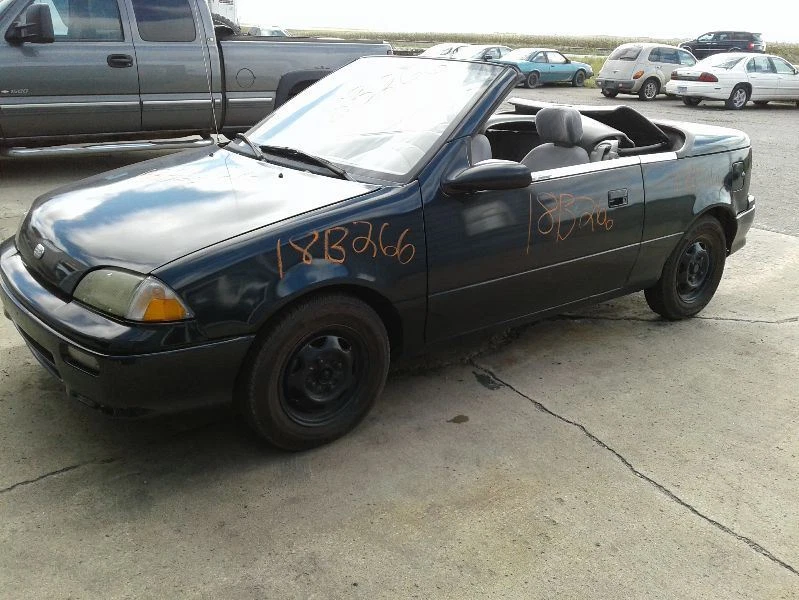 Воздухоочиститель подходит для 92-96 FIREFLY 1585714 - Изображение 2 из 4