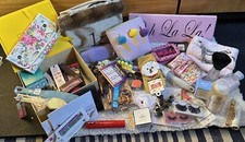 HUGE Girls Junk Drawer Lot Everything Pictured Color Street Wall Decor Purse  