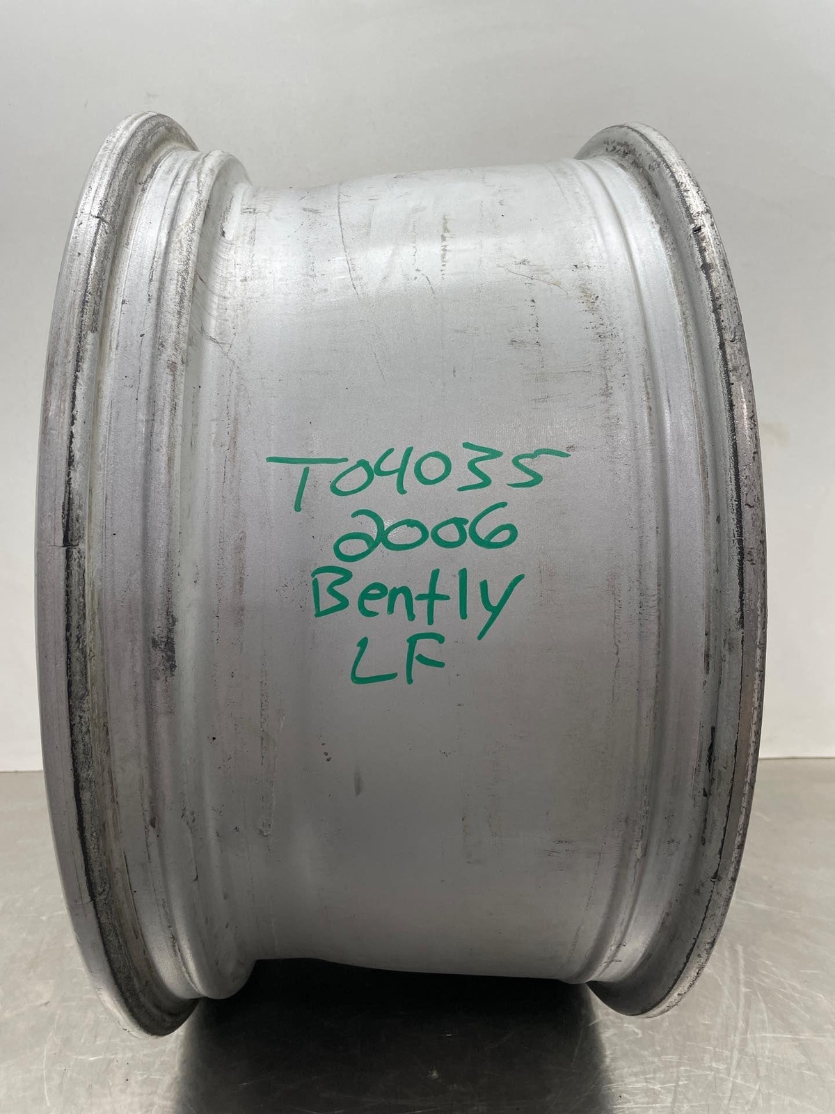 2006 Bentley Continental Wheel Rim 19"x9" Alloy 5 Spoke *SCUFFS* OEM 3W0601025R