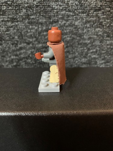 LEGO SW Mace Windu Light up Lightsaber non working - Picture 2 of 7