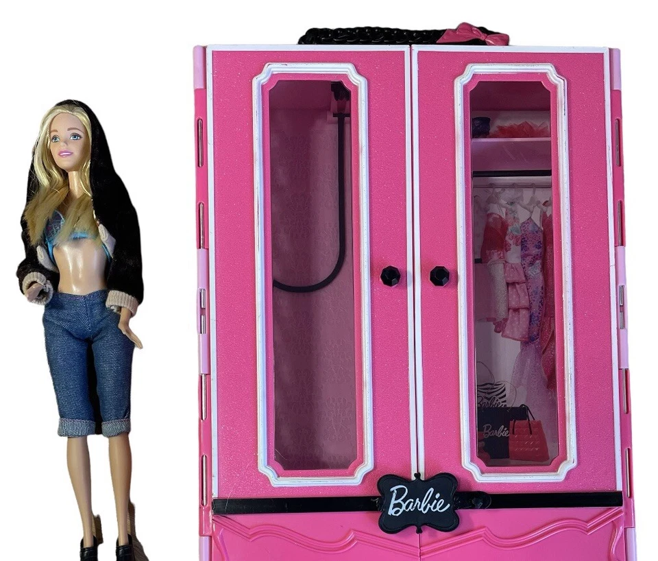 Barbie Ultimate Armario Portátil Juguete Moda Muñeca + Ropa y Accesorios Lote Foto 4 de 4