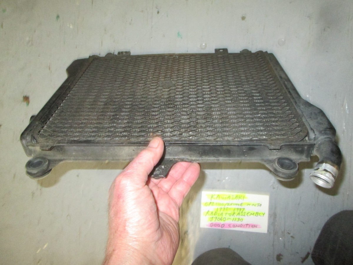 KAWASAKI 1995 - 1997 GPX1100 /ZX1100E NINJA RADIATOR ASSEMBLY