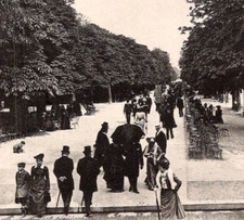 Antique RPPC Champs-Elysees Paris France People Walking Top Hats Formal c1900s