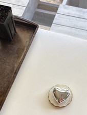 "Pisapapeles campana corazón metal 3"" regalo aniversario boda"
