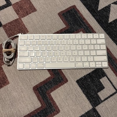 Apple Magic Keyboard Mac Wireless Bluetooth Model A1644 Excellent