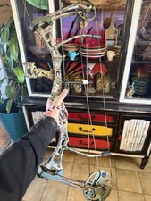 Bear archery homewrecker Compound Bow Camo Green Aluminum Right Hand for women 