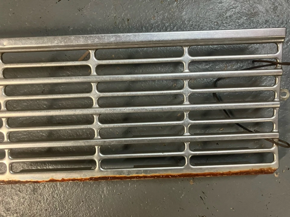 Grelha 64 Chevrolet Chevelle El Camino Malibu USADA - Imagem 4 de 4