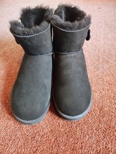 UGG Mini Bailey Button II Boots 1016422 Black Womens UK 6.5 — Unworn, No Box