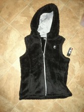 Girl's Fila Sport Fluffy/Soft Black Vest Size Large 14 NWT