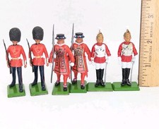 Vtg 1973 Britains Deetail 6 Toy Soldier 3 Pair ofGuards Yeoman Life King/Queen