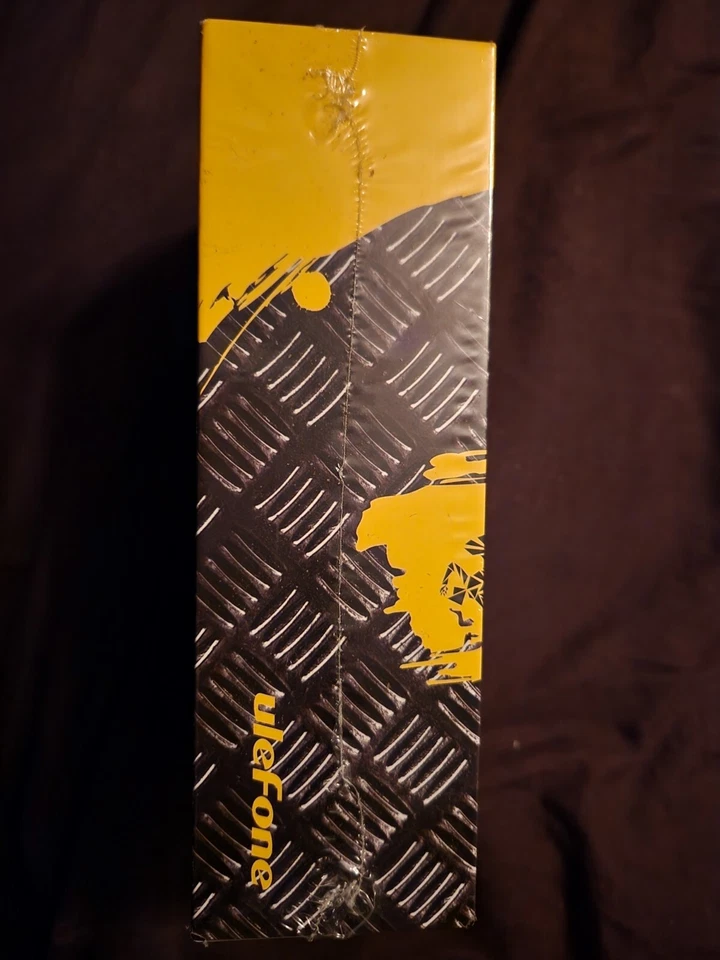 Armor - 8 GB - Negro (Desbloqueado) Foto 3 de 4