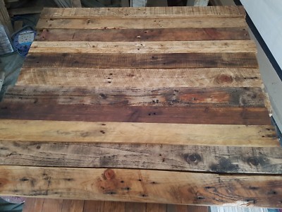 2qm Altholz Palettenholz Verkleidung Bodenbelag geschliffenes Holz geölt