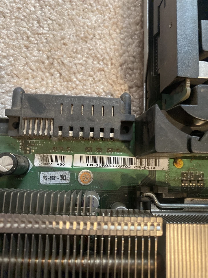 DELL 0UR033 Server Motherboard With RAM And CPU’s - Image 4 of 4