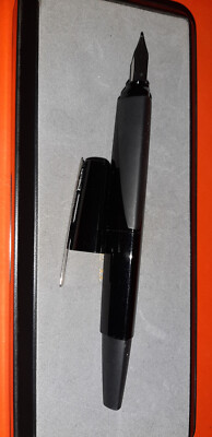 Füllhalter Pelikan P63 M 919687