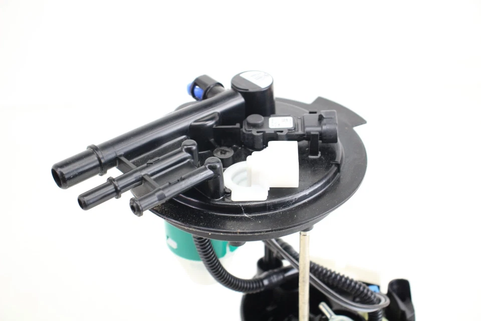 Módulo de bomba de combustible Buick LaCrosse 2005-2008 sin sensor de nivel de combustible M10074 Foto 3 de 4