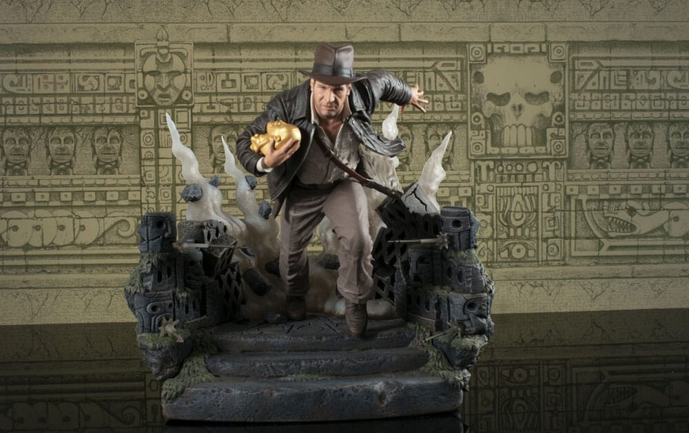 Indiana Jones: En busca del arca perdida Deluxe Gallery Estatua PVC Escape with