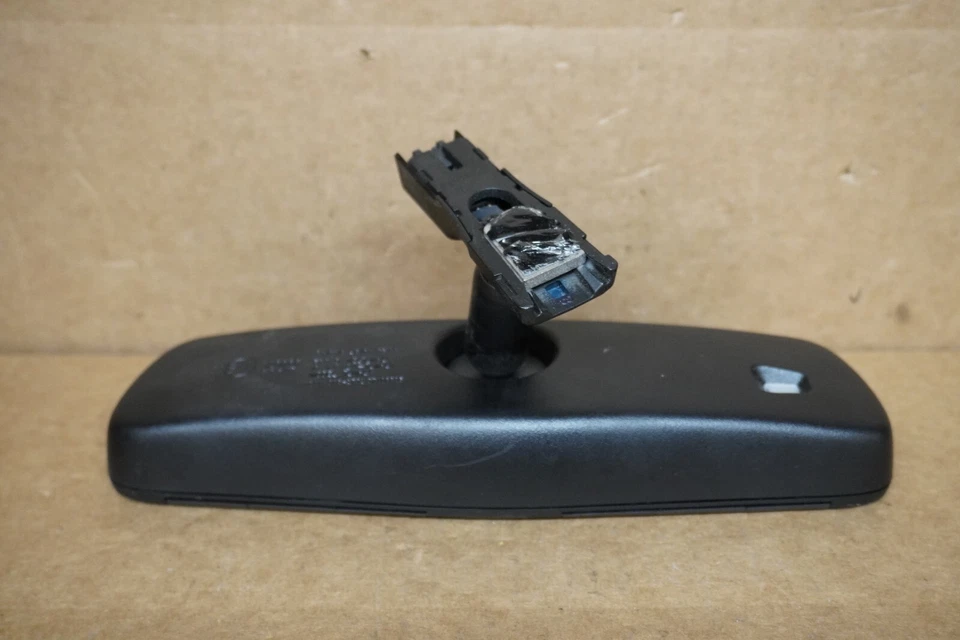2012 2013 2014 2015 2016 Hyundai Genesis Interior Rear View Mirror OEM E11026666 - Image 4 of 4