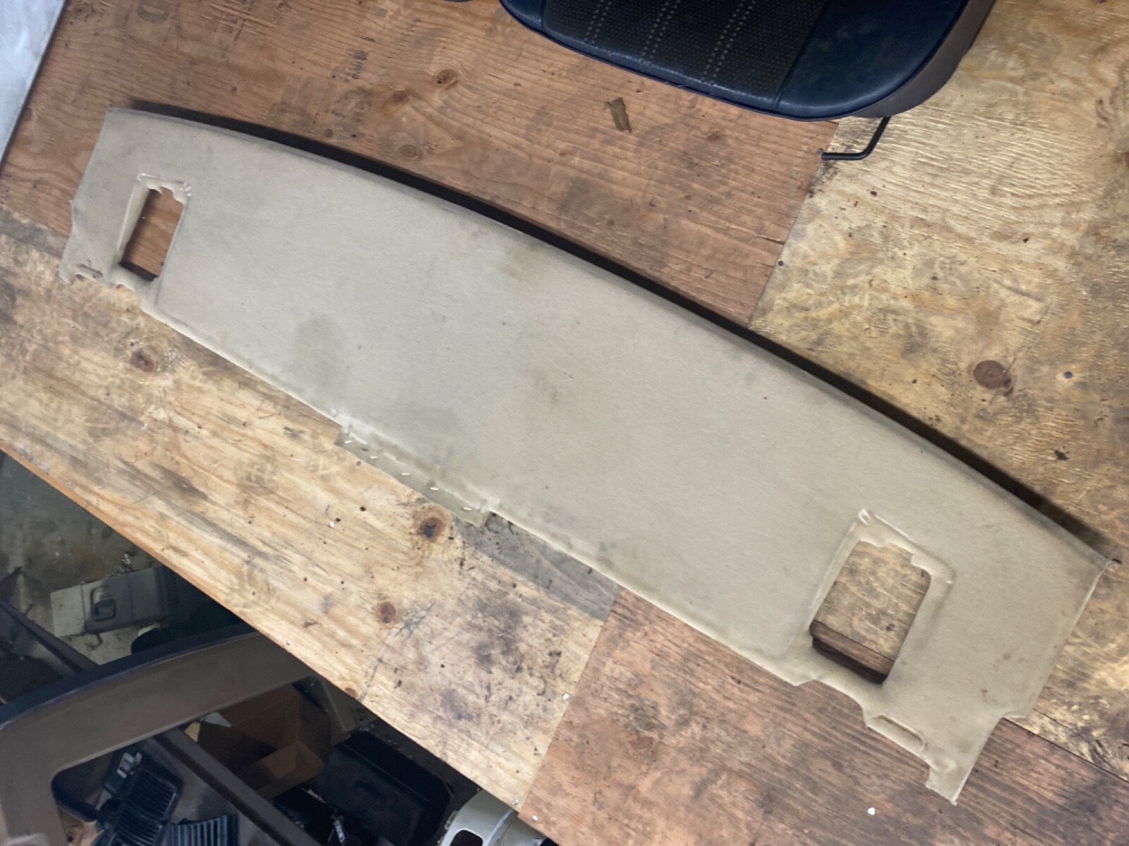 82 Rolls Royce Silver Spirit  Rear shelf panel 
