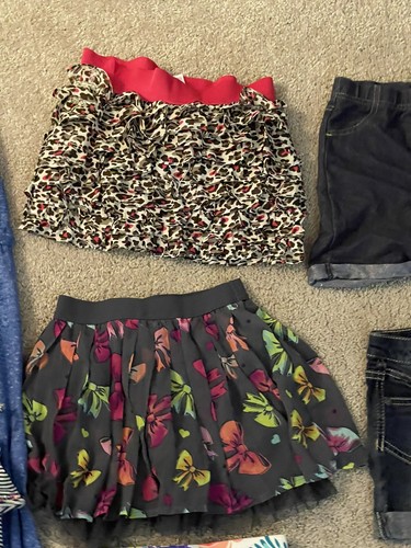 Lot Of Girls Clothes Gap Cat & Jack Old Navy Hello Kitty Size 6/6x - Picture 7 of 24