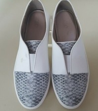 NEW LOGO by Lori Goldstein AMY Women 7  8.5 Slip On Sneaker White/Gray Snake