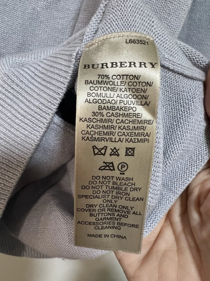 Suéter cárdigan Burberry mezcla de cachemir con parches en el codo estampado de logotipo azul Foto 3 de 4