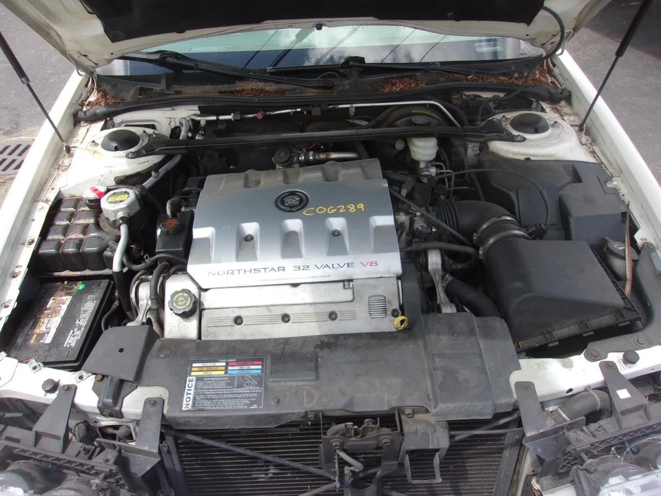 Б/у воздухоочиститель в сборе подходит: 2002 Cadillac Eldorado класса A - Изображение 3 из 4